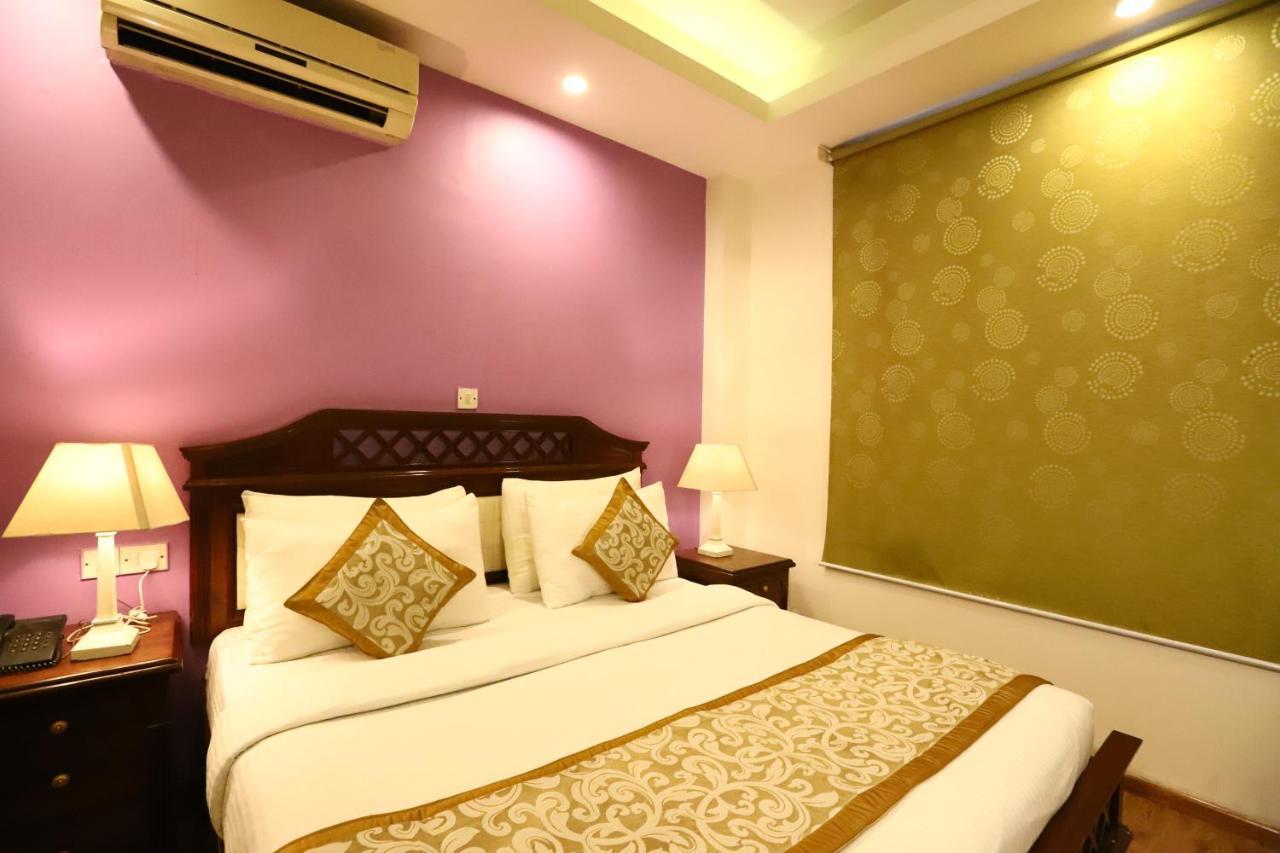 Hotel Ambica Palace Aiims New Delhi - Couple Friendly Local Id Accepted Екстериор снимка